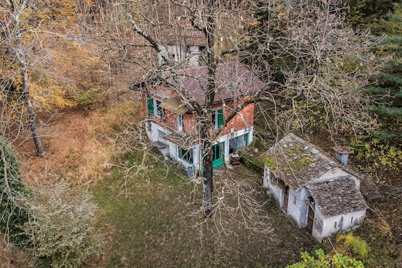 Quarna Sotto - Casa Indipendente con Terreno